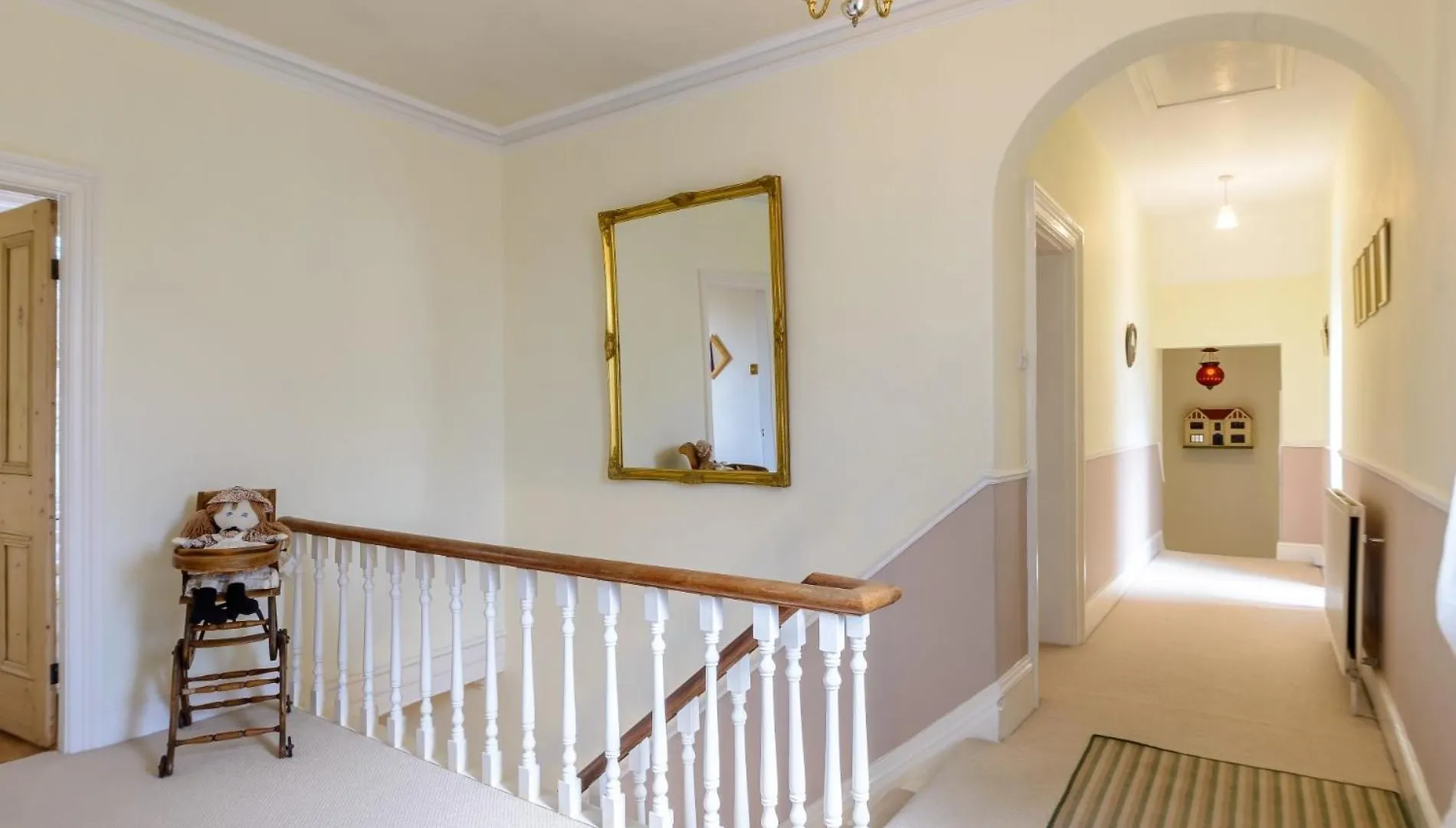 הוילה קאטריק ברידג' 6 Bed In Richmond 6Mls 52779 0*,