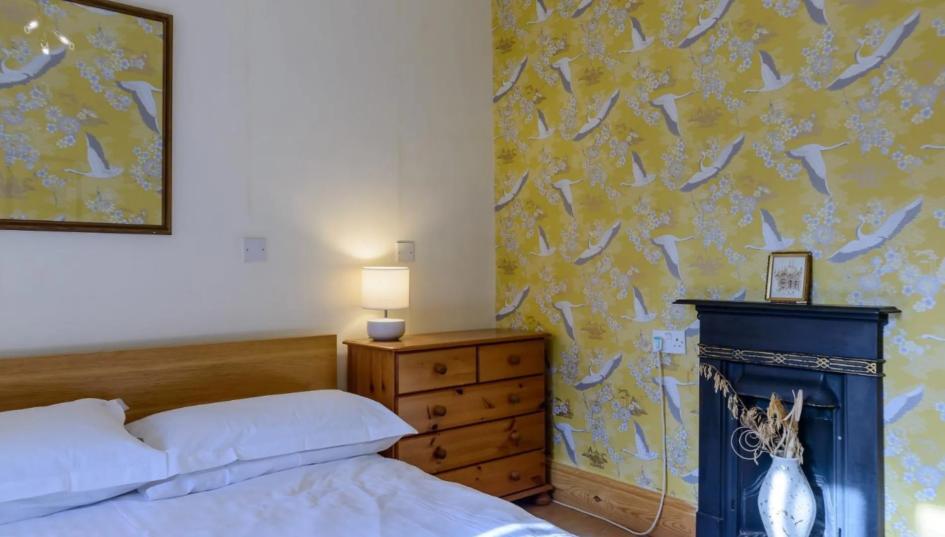 הוילה קאטריק ברידג' 6 Bed In Richmond 6Mls 52779 0*,  בריטניה